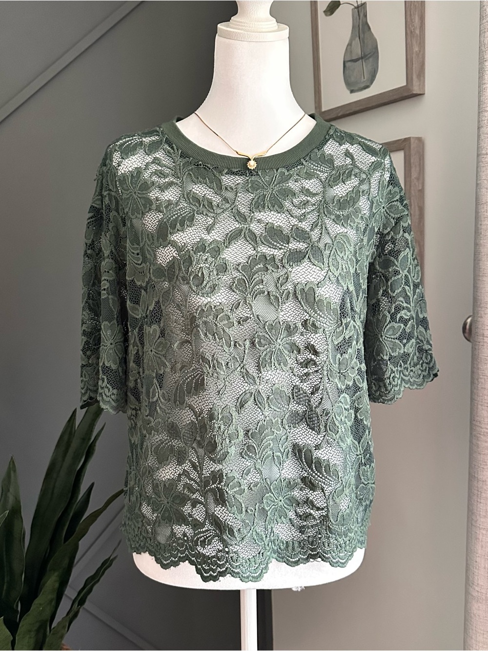 dolan Sage Green Floral Lace Short Sleeve Top